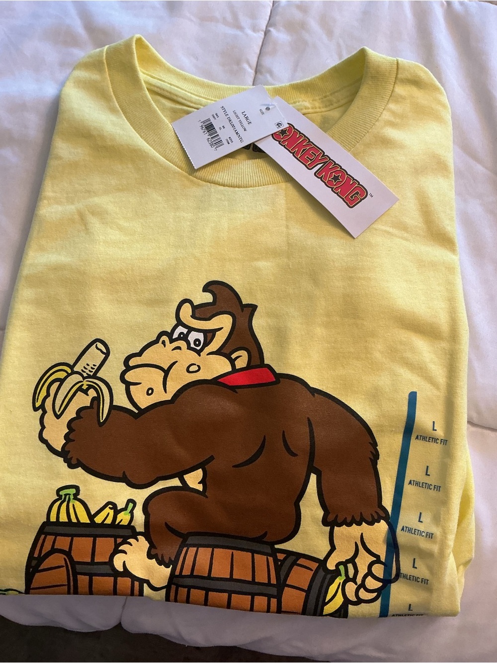 Donkey Kong Yellow Graphic Tee size L - Picture 5 of 6